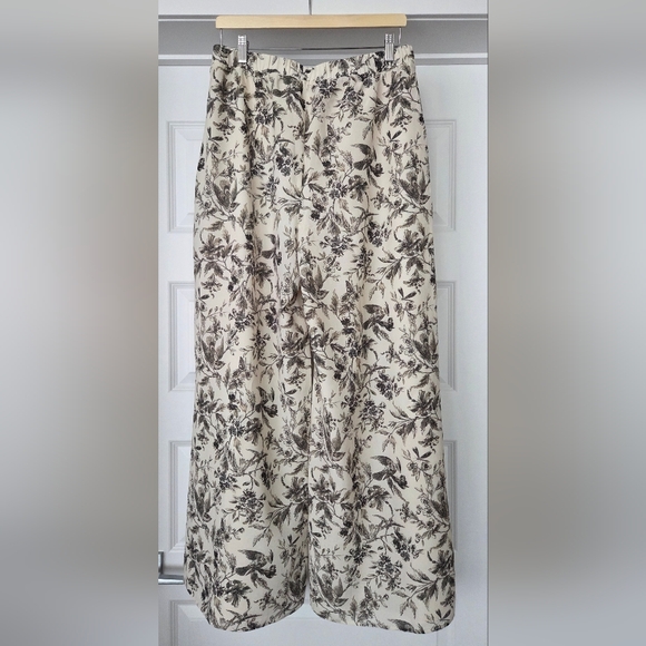 NWT EXPRESS Floral Crop Top and Wide Leg Pant Set, Size L - Picture 3 of 16